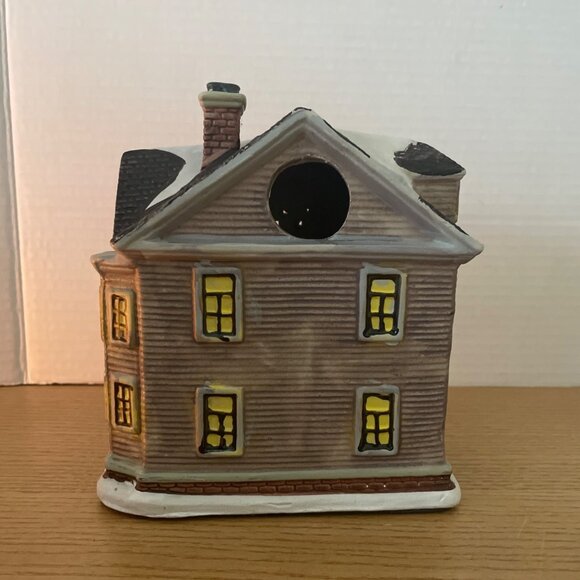 Vtg Home for the Holidays 2 Story House Light-Up Ceramic Christmas Village Shop - Picture 4 of 9